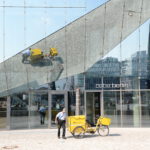 CUBE - Glasgebäude neben dem Berliner Hauptbahnhof