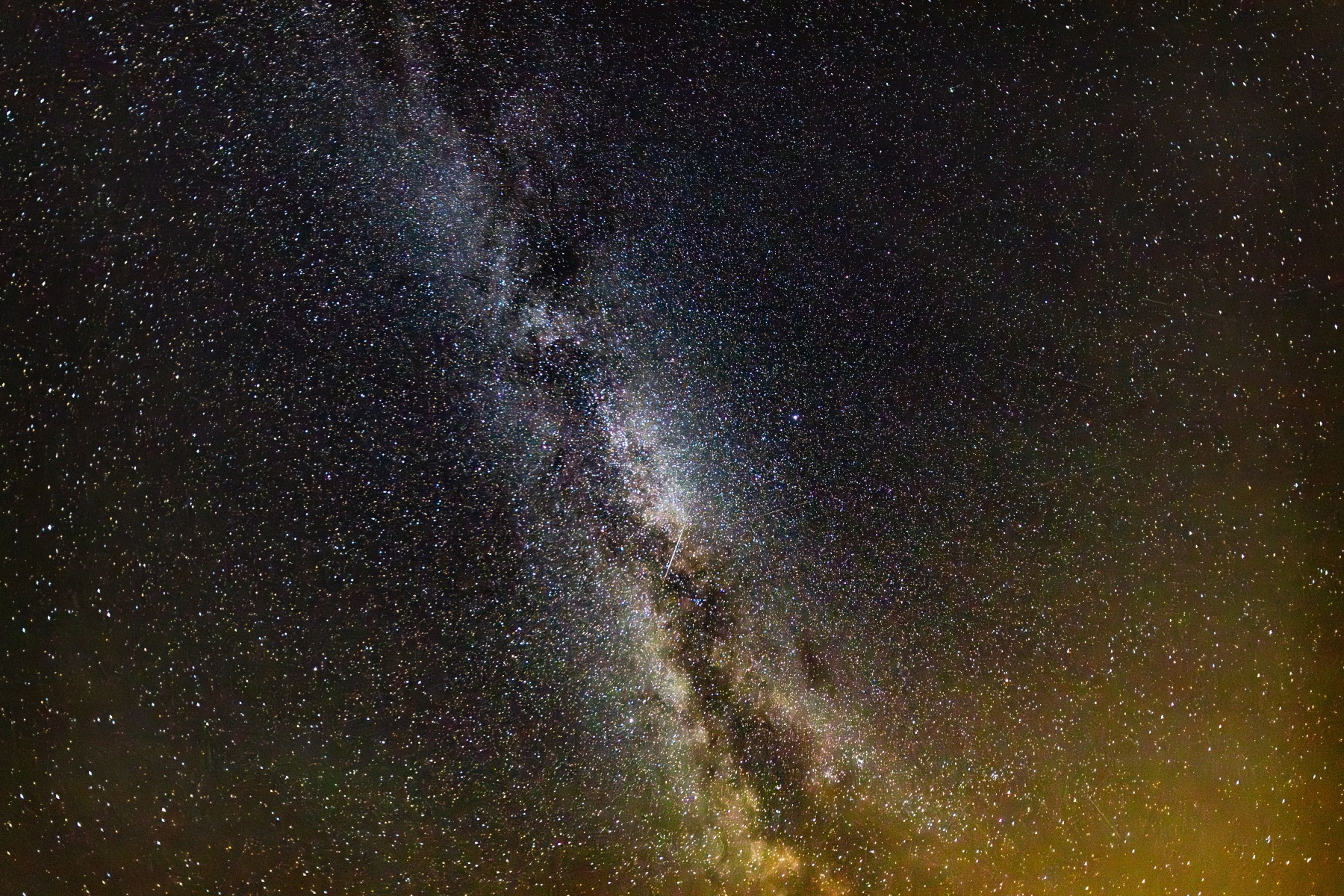 DE_SG_NA_SKY_MS_01_2024_08_27_01_0014_03_WOR