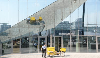 CUBE – Glasgebäude neben dem Berliner Hauptbahnhof